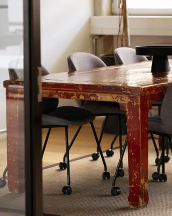 Aarhus office with a brown tabel and chairs