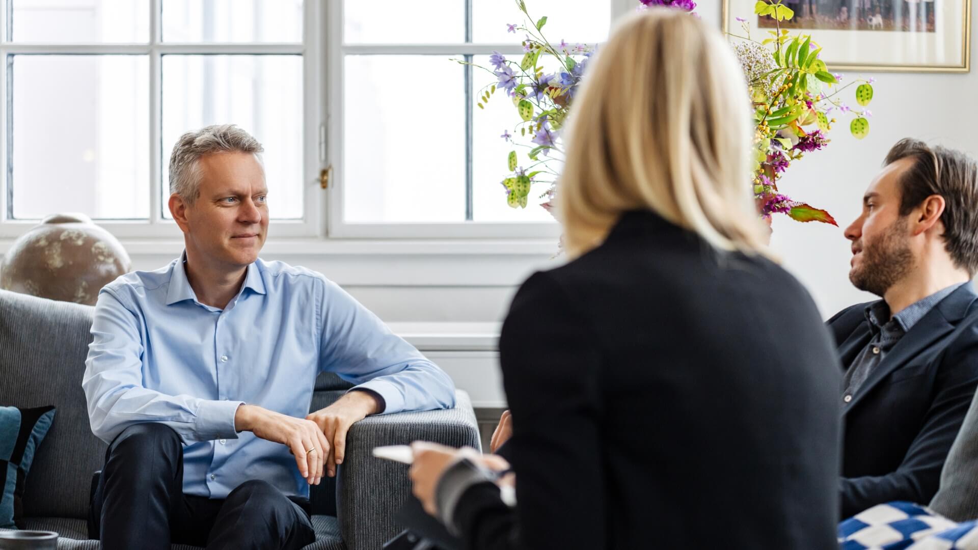 A meeting between two 7N staff members in the office in the Copenhagen office in Denmark. 